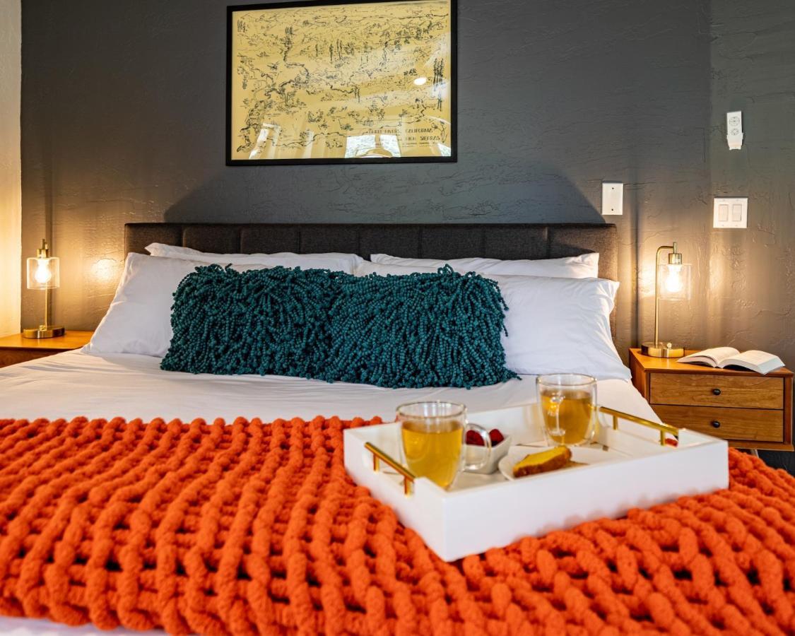 Secluded Mtn Top Family Haven W/Views Spa & Arcade Three Rivers Eksteriør billede