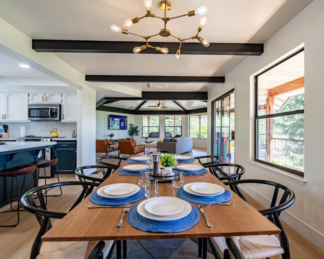 Secluded Mtn Top Family Haven W/Views Spa & Arcade Three Rivers Eksteriør billede